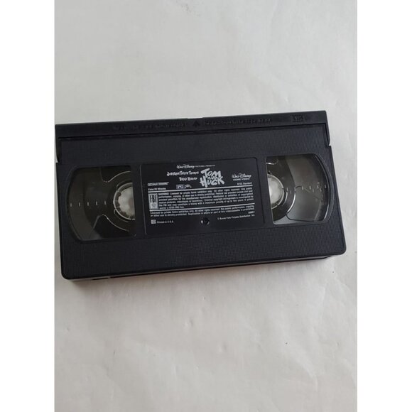Tom and Huck VHS Tape - Walt Disney - Clamshell - Picture 3 of 6